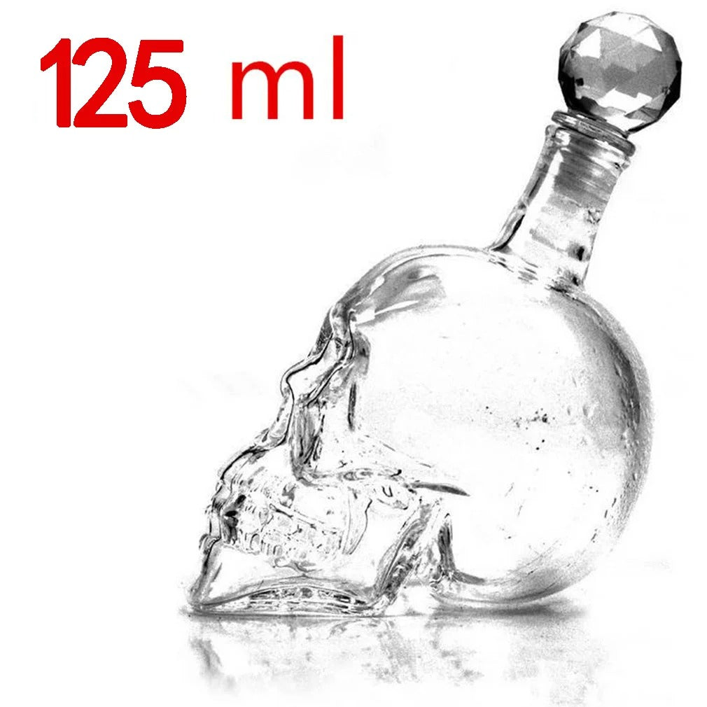 Set de Calavera – Botella y Vasos para Licores con Estilo Oscuro