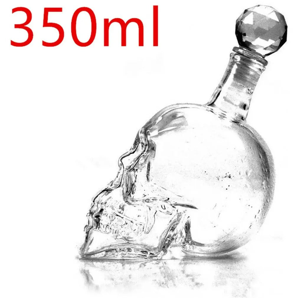 Set de Calavera – Botella y Vasos para Licores con Estilo Oscuro